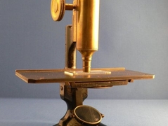 Trichinenmikroskop Berli 1900